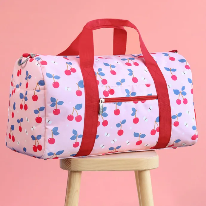 A Little Lovely Company Sam Weekendbag cherries