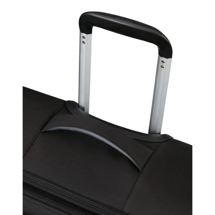 American Tourister Cloudrider Spinner M Expandable TSA jet black