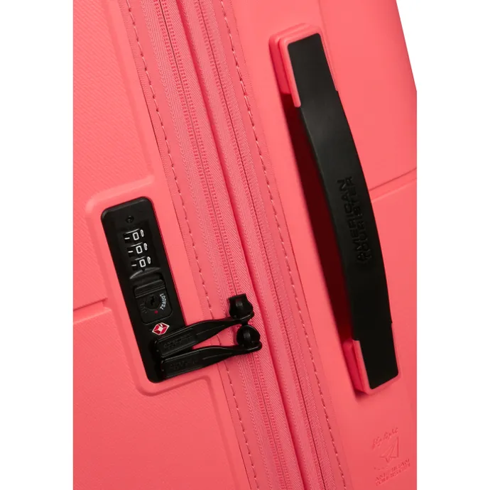 American Tourister Dashpop Spinner 77 Exp sugar pink