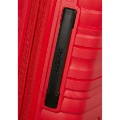 American Tourister Flytwist Spinner 78 Exp. true red