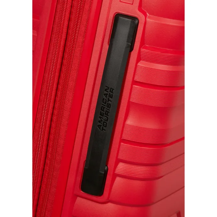American Tourister Flytwist Spinner 78 Exp. true red