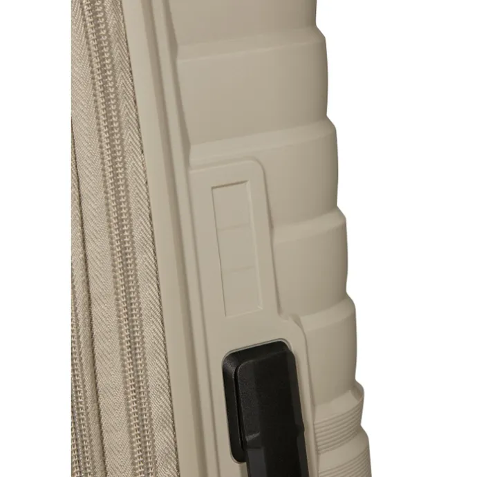 American Tourister Flytwist Spinner 67/24 TSA Expandable sandstone