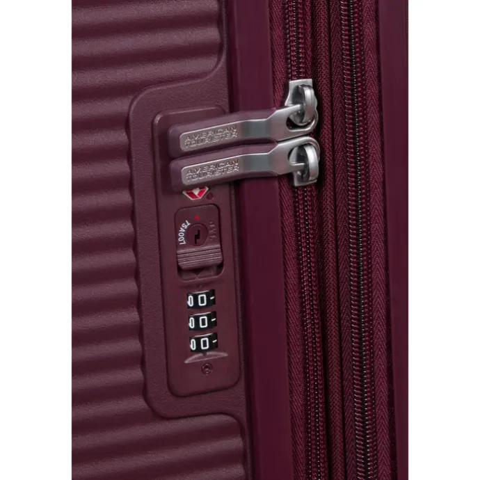 American Tourister Soundbox Spinner 67/24 TSA Expandable wild cherry