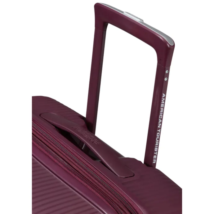 American Tourister Soundbox Spinner 67/24 TSA Expandable wild cherry