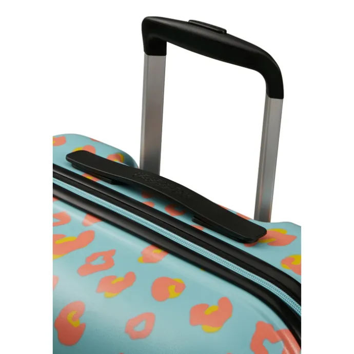 American Tourister Wavebreaker Disney Spinner 55/20 TSA minnie pastel dots