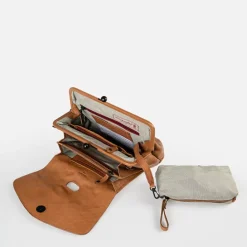 Aunts & Uncles Grandma's Luxury Club Mrs. Madeline Crossbody caramel