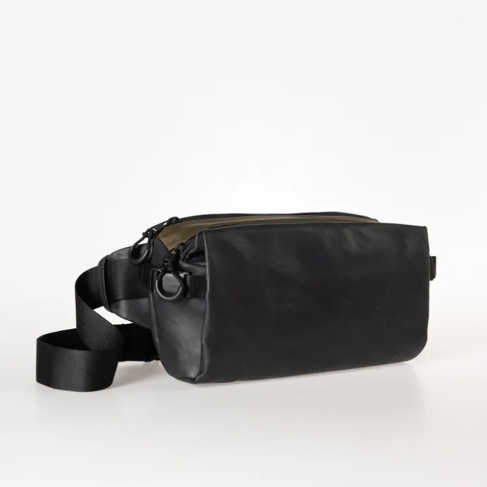 Aunts & Uncles Ishikari RE Hipbag black