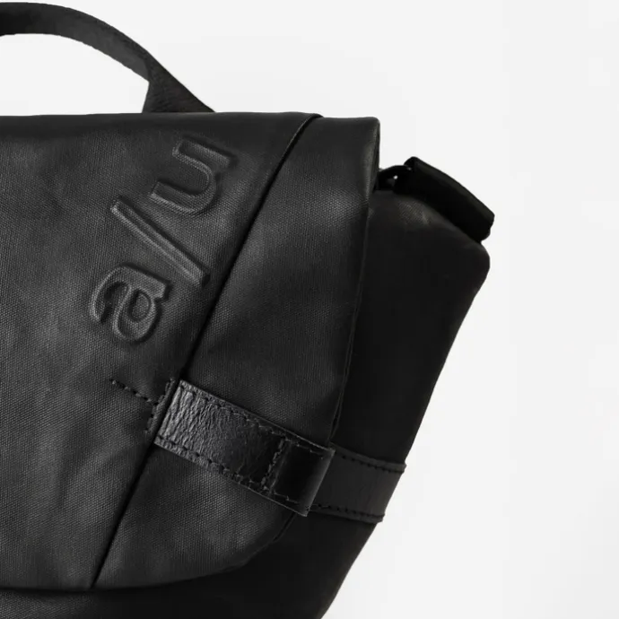 Aunts & Uncles Kazo black