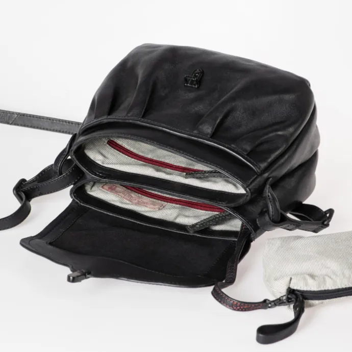 Aunts & Uncles Mrs. Coconut Cake Shoulderbag black smoke