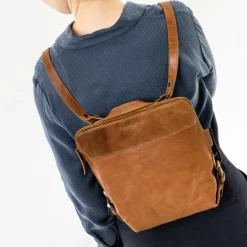Aunts & Uncles Mrs. Crumble Cookie Backpack multi. caramel