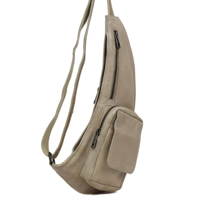 Bear Design Han Crossbody feather
