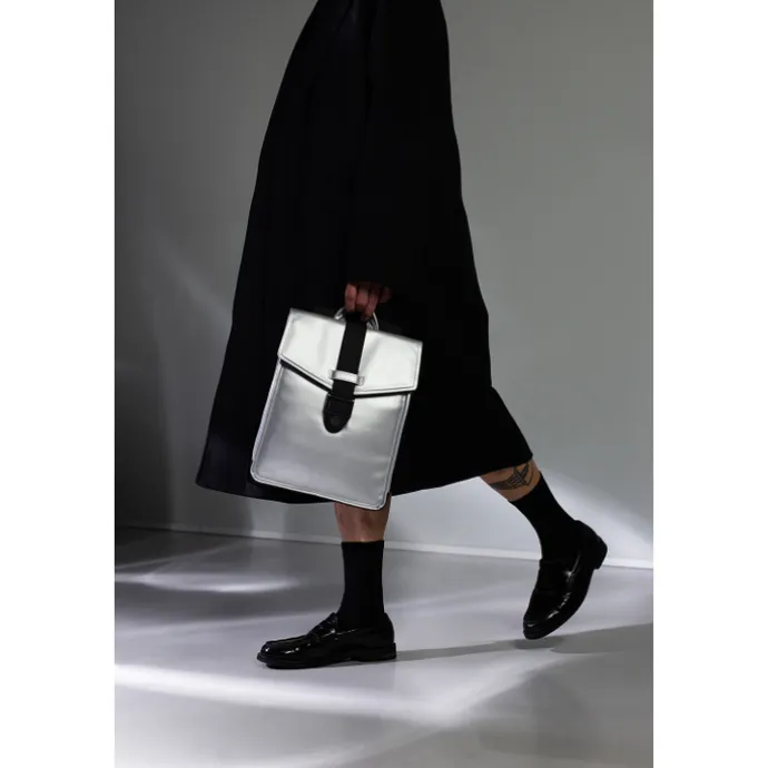 Bold Banana Beyond Bold Envelope Mini Backpack silver-black