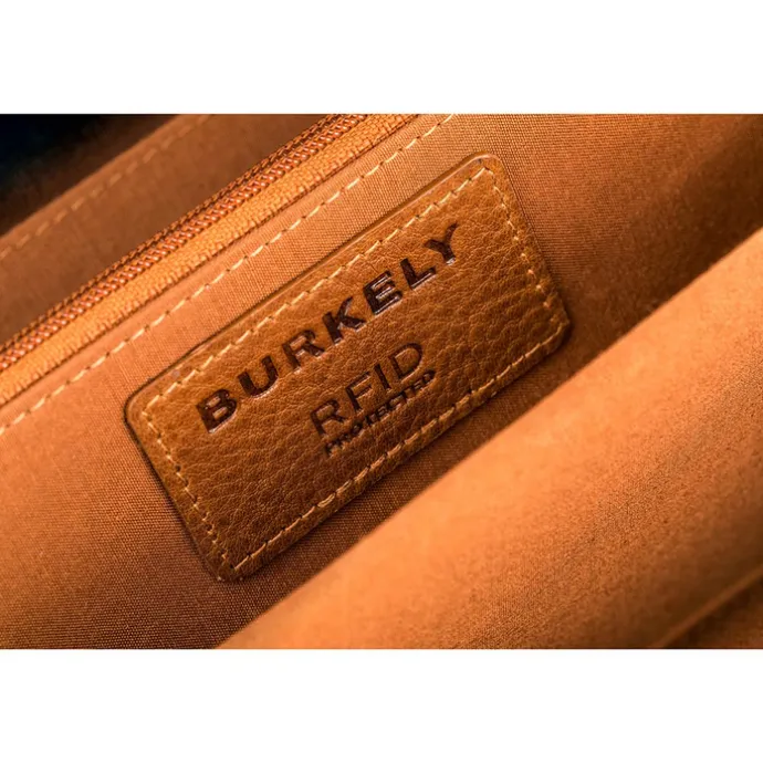 Burkely Antique Avery Wallet M Back Zipper cognac