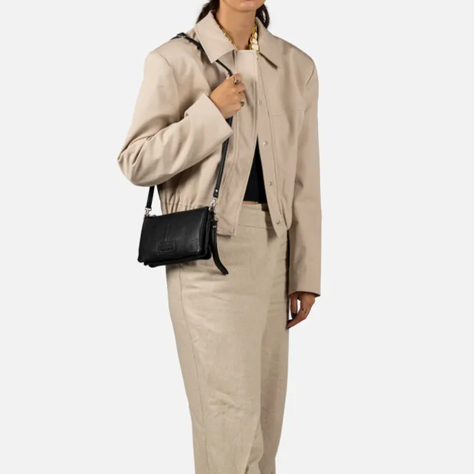 Burkely Soft Skylar Triple Pocket Zip black