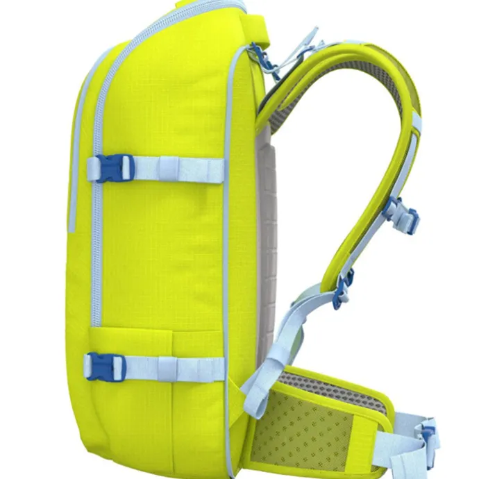 CabinZero Adventure Pro 42L Cabin Backpack mojito lime