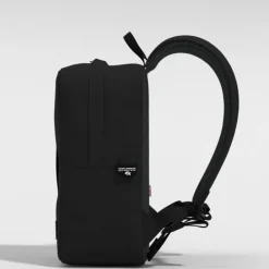 CabinZero Classic Flight 12L absolute black