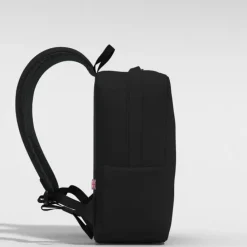 CabinZero Classic Flight 12L absolute black