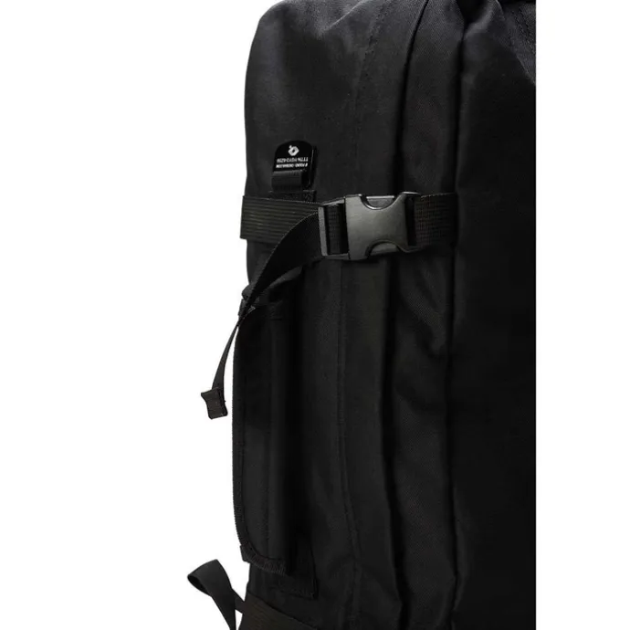 CabinZero Classic 44L Ultra Light Cabin Bag absolute black