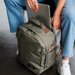 CabinZero Classic 28L Ultra Light Cabin Bag Tech georgian khaki