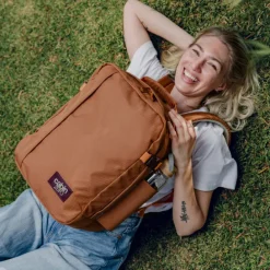 CabinZero Classic 28L Ultra Light Cabin Bag Tech cinnamon