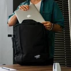 CabinZero Classic 28L Ultra Light Cabin Bag Tech absolute black