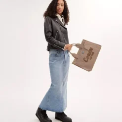 Coach Cargo Tote dark natural
