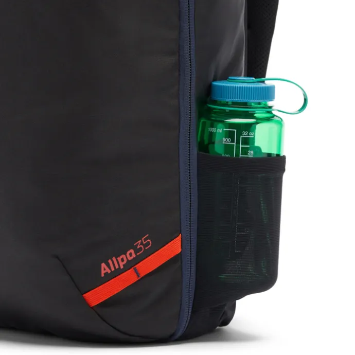 Cotopaxi Allpa 35L Travel Pack del dia dark