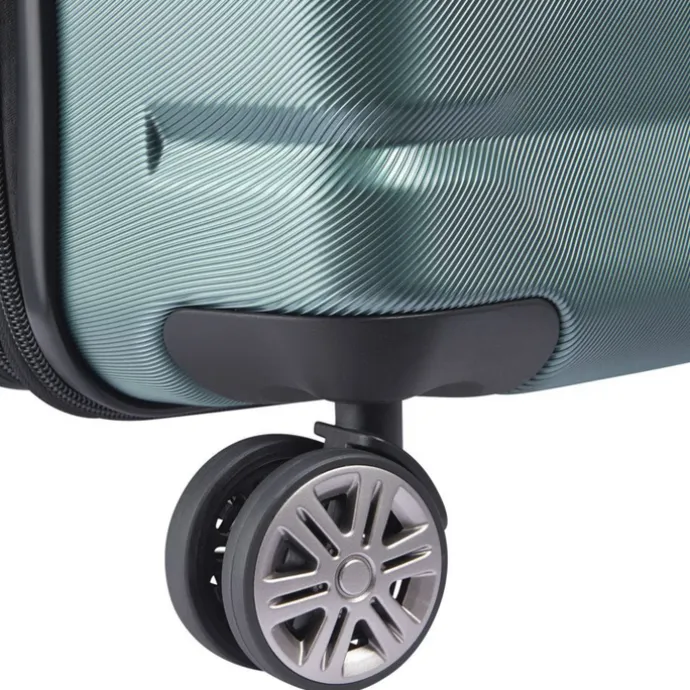 Delsey Air Armour 4 Wheel Medium Trolley 68 Expandable light green