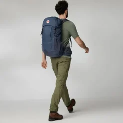 Fjallraven Abisko Hike 35 S/M navy