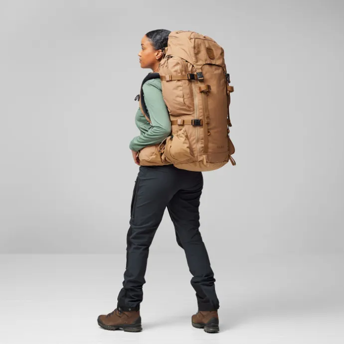 Fjallraven Kajka 55 M/L coal black