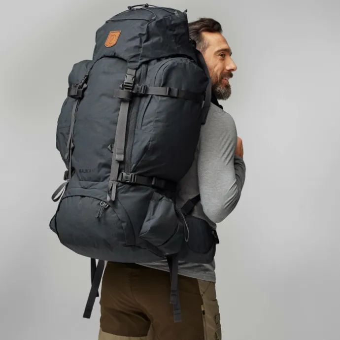 Fjallraven Kajka 65 S/M coal black