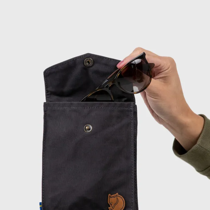 Fjallraven Pocket Shoulderbag dark grey