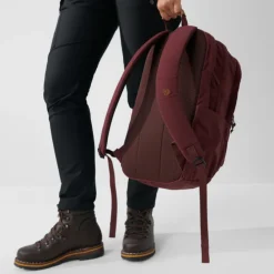 Fjallraven Raven 28 navy