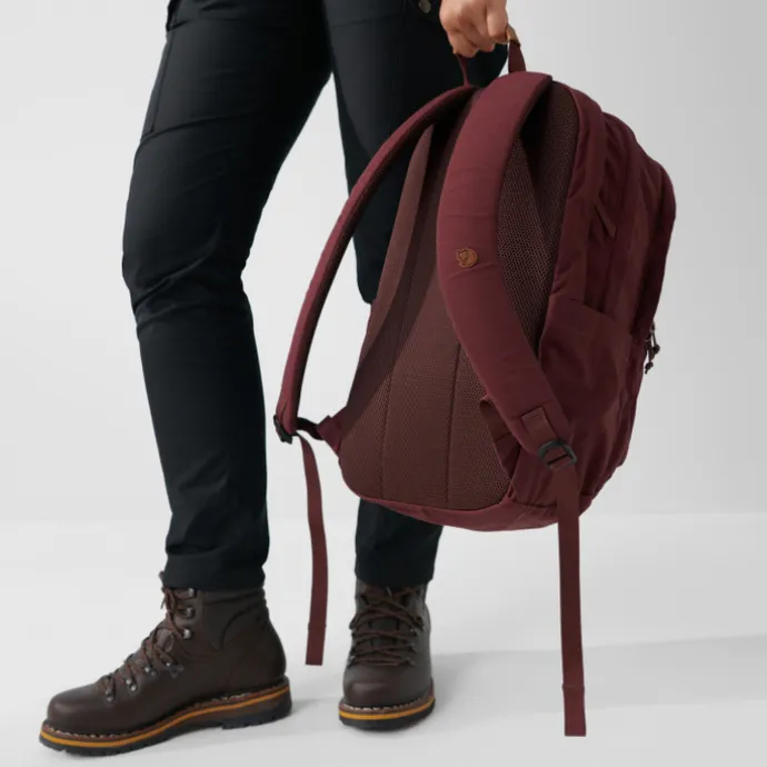 Fjallraven Raven 28 navy