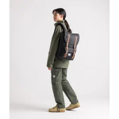 Herschel Supply Co. Little America Mid Backpack violet quartz
