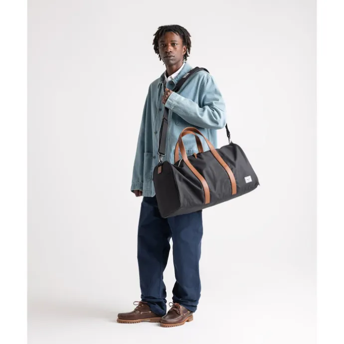 Herschel Supply Co. Novel Duffle ash rose