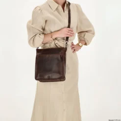 Hide & Stitches Next Navajo Shoulderbag darkbrown