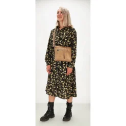 Hide & Stitches Porto Schoudertas taupe