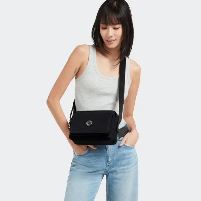 Kipling Abanu M signature print
