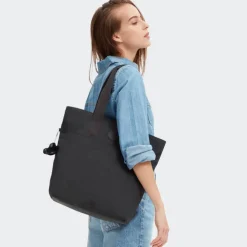 Kipling Hanifa black noir
