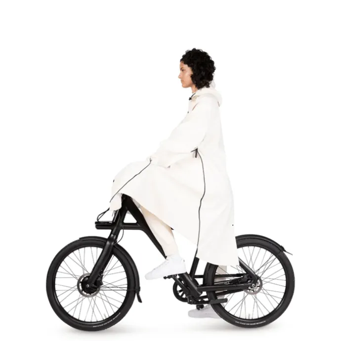 MAIUM Original Raincoat off white