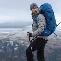 Osprey Rook 50 dark charcoal/silver lining