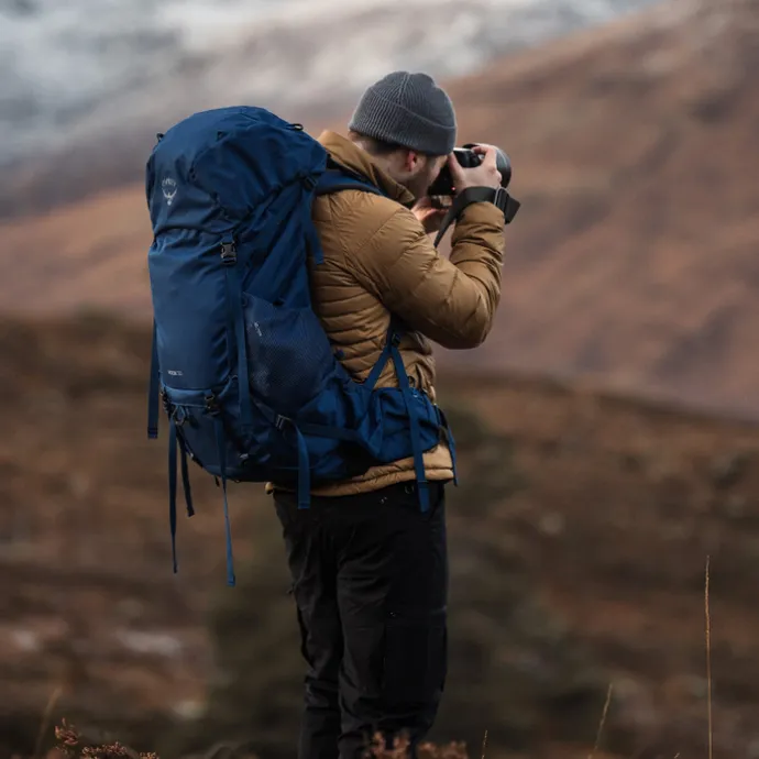 Osprey Rook 50 histosol brown/rhino grey