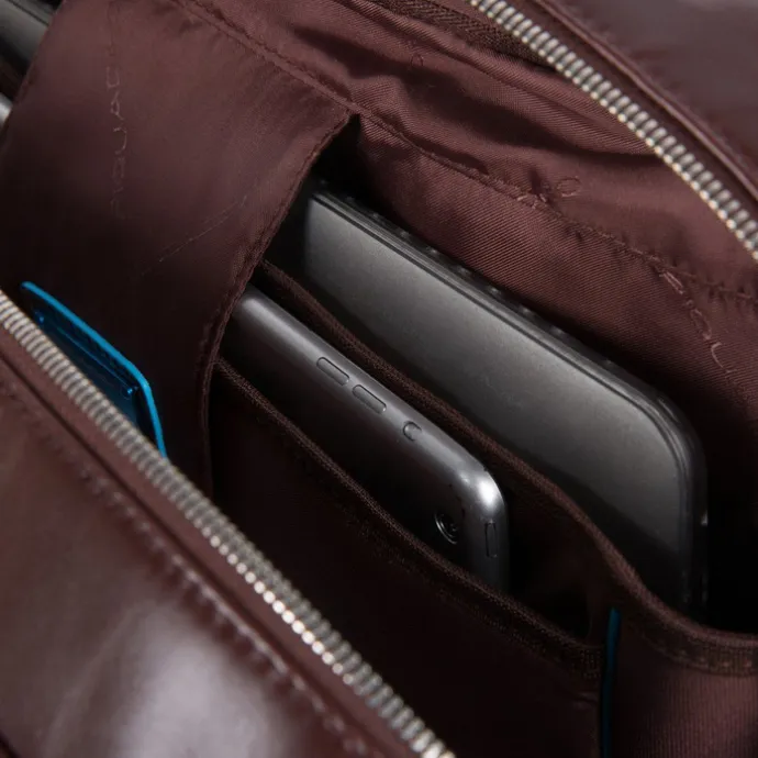 Piquadro Black Square Briefcase with wheels brown