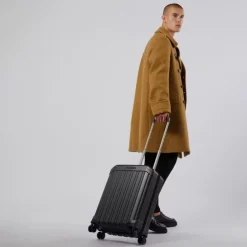 Piquadro PQ-Light Cabin Trolley 55 matt black