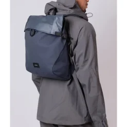Sandqvist Alfred Backpack navy with black webbing