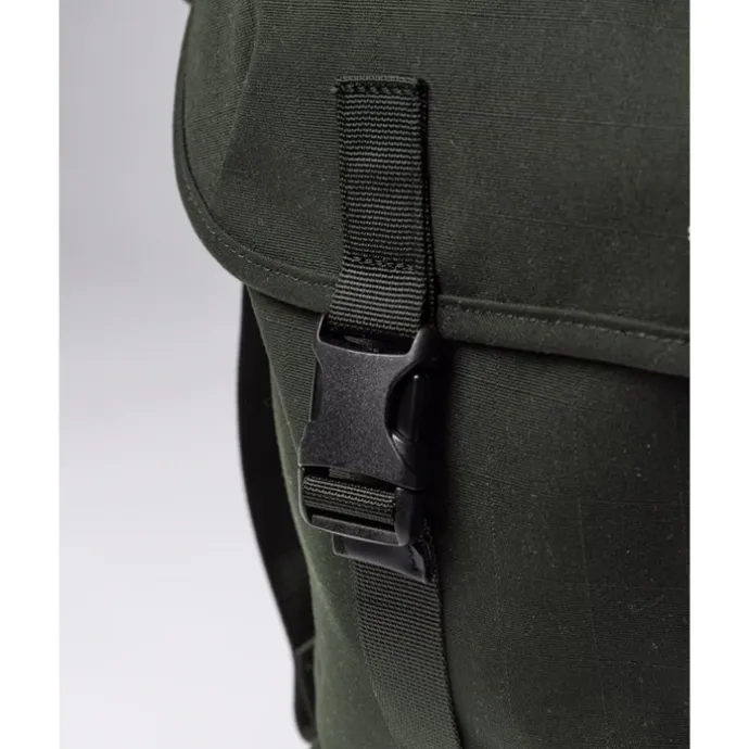 Sandqvist Everyday Messenger Bag dark green