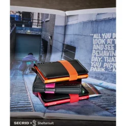 Secrid x Sheltersuit Bandwallet TPU black-fuchsia