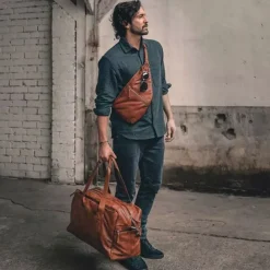 Spikes & Sparrow Reese Slingbag brandy