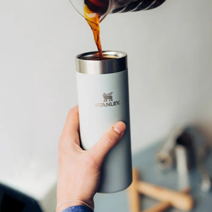 Stanley The AeroLight Transit Mug 0.47L hot coral